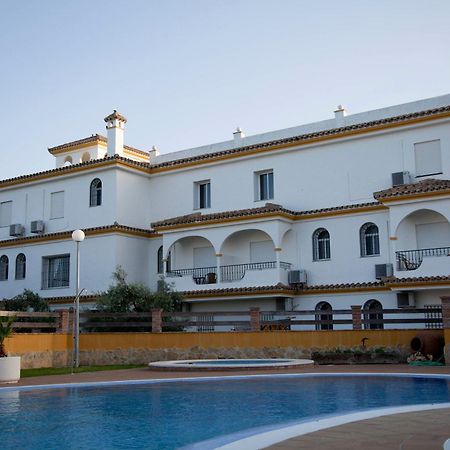 Hostal Los Pinos Саора Экстерьер фото