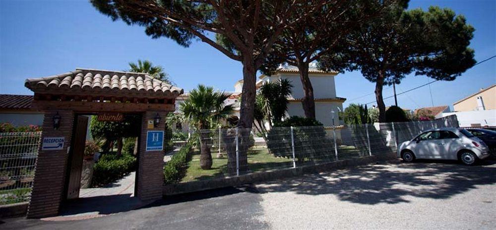 Hostal Los Pinos Саора Экстерьер фото