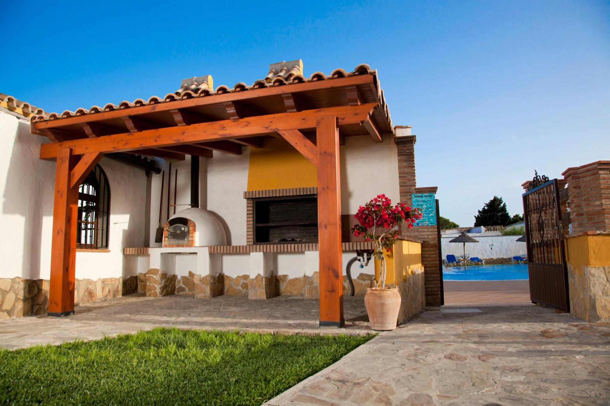 Hostal Los Pinos Саора Экстерьер фото